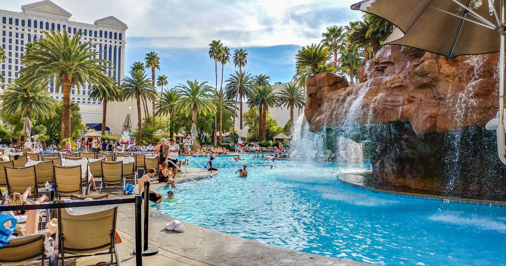 Pools in Las Vegas - The Mirage Pool - The Mirage