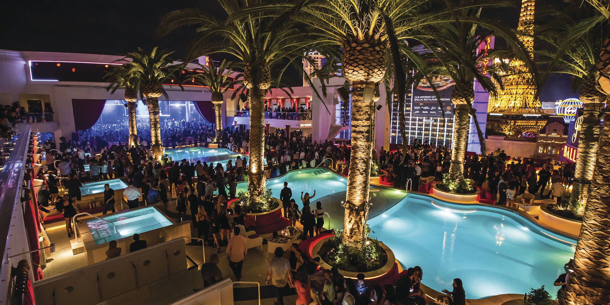 The Cromwell pool Las Vegas Hotels Drai's